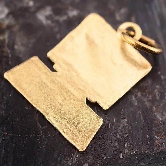 10KT Computer Pendant - Picture 7 of 10